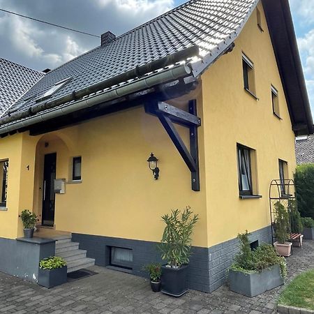 Ferienwohnung Klatschmohn Wallscheid エクステリア 写真